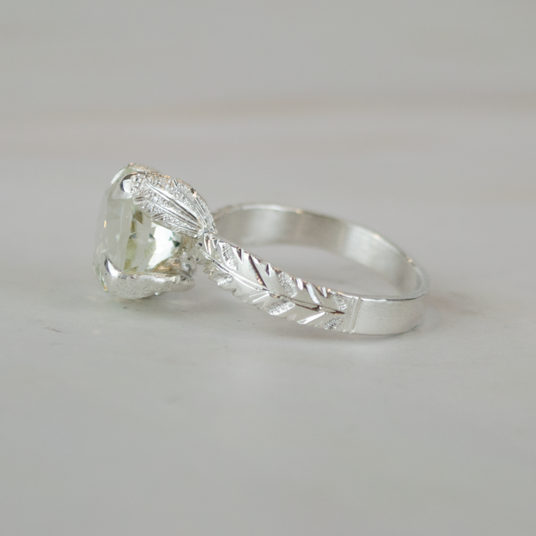 Anillo Princesa Naturaleza Amatista Verde