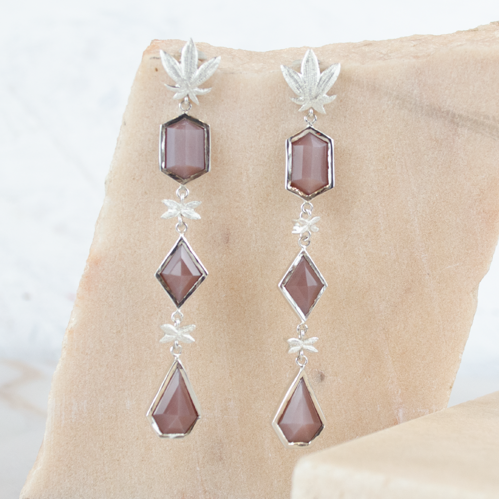 Fancy Chocolate Nature Silver Earrings