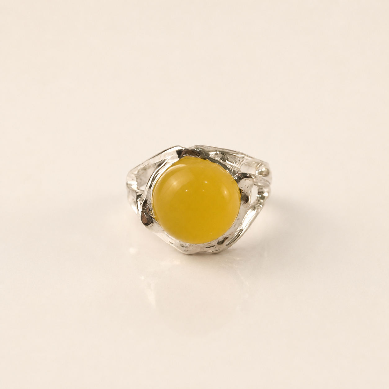 Ivy Ridge Yellow Chalcedony Silver Ring
