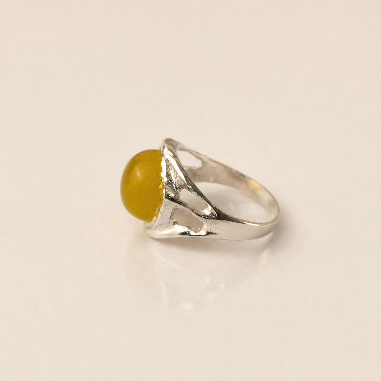 Ivy Ridge Yellow Chalcedony Silver Ring
