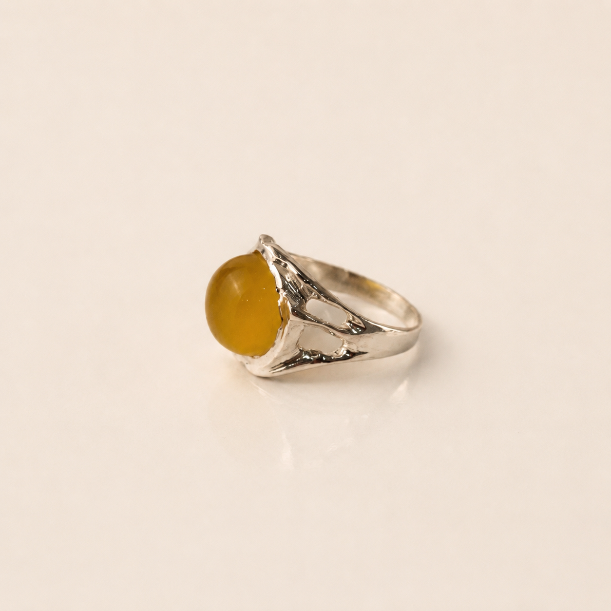Ivy Ridge Yellow Chalcedony Silver Ring