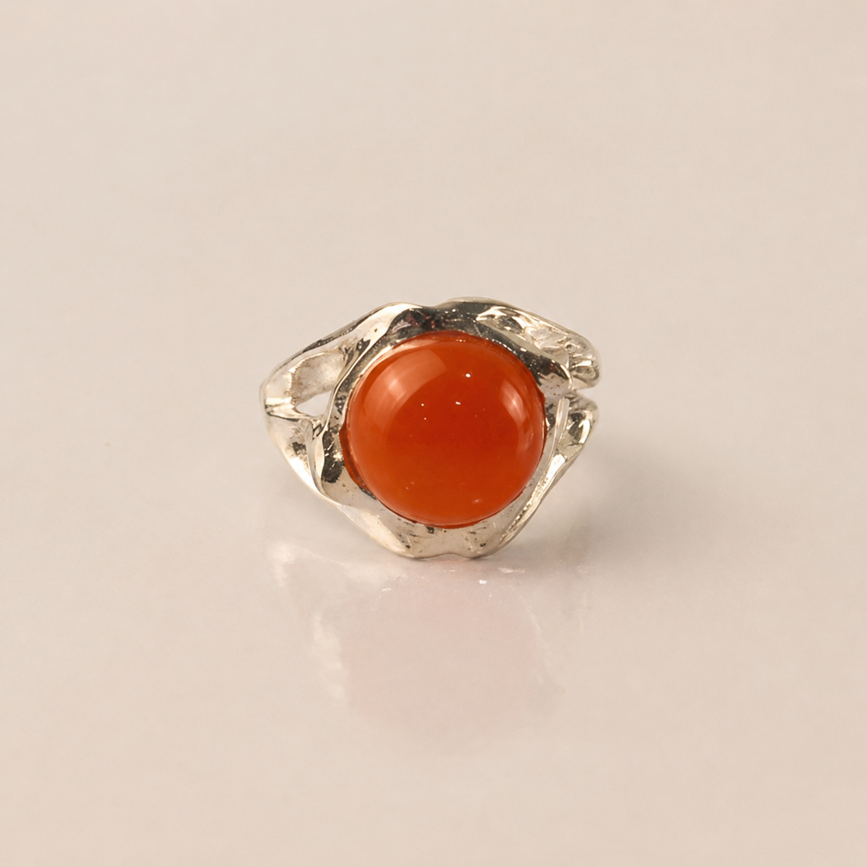 Ivy Ridge Cornaline Silver Ring