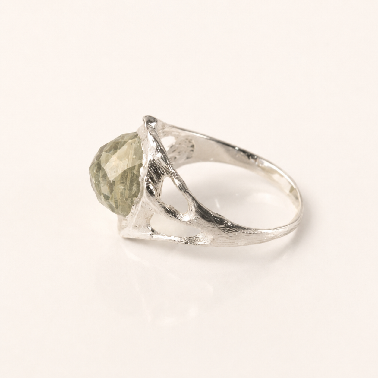 Ivy Ridge White Topaz Silver Ring