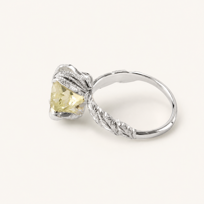 Princess Nature Green Amethyst Silver Ring