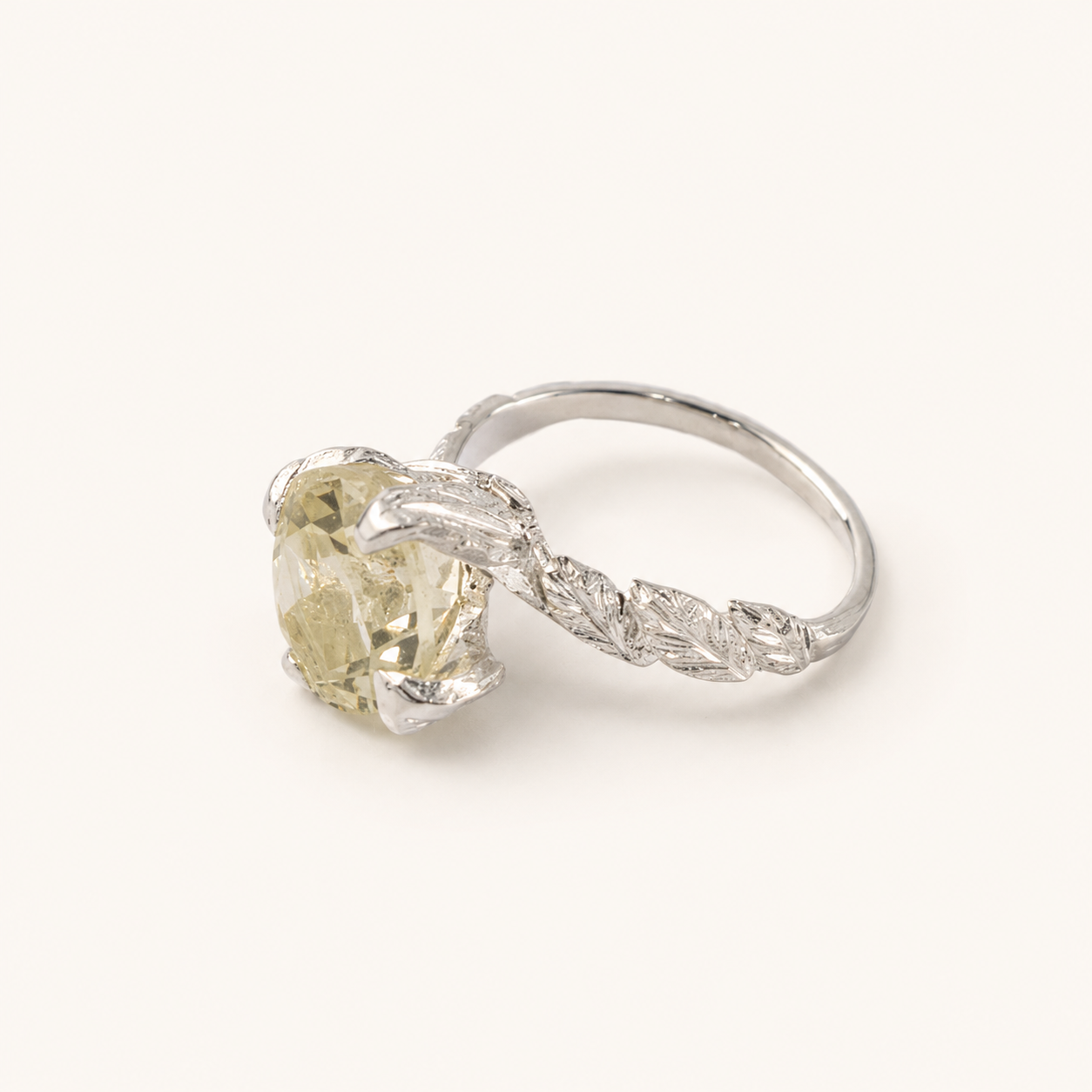 Princess Nature Green Amethyst Silver Ring