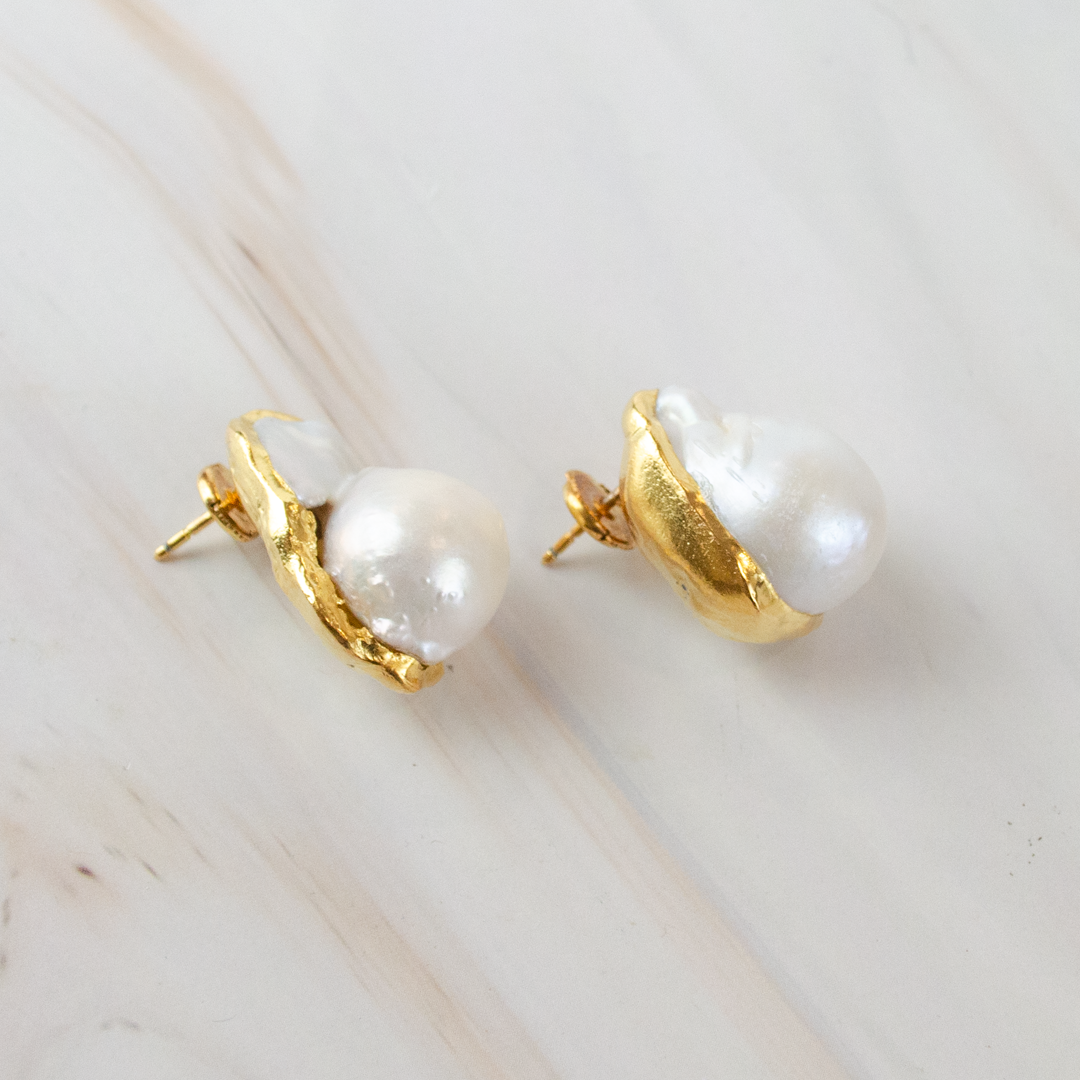 Brincos Golden Pearl