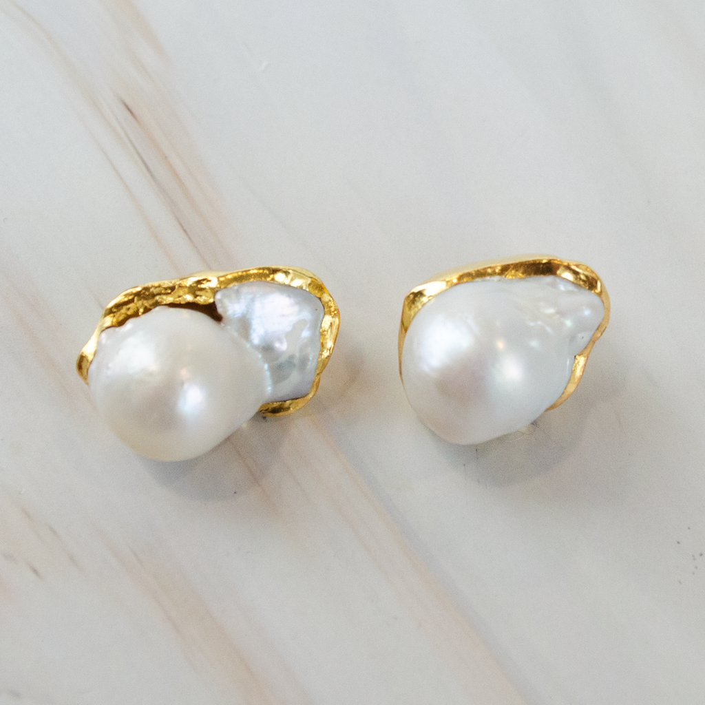 Brincos Golden Pearl