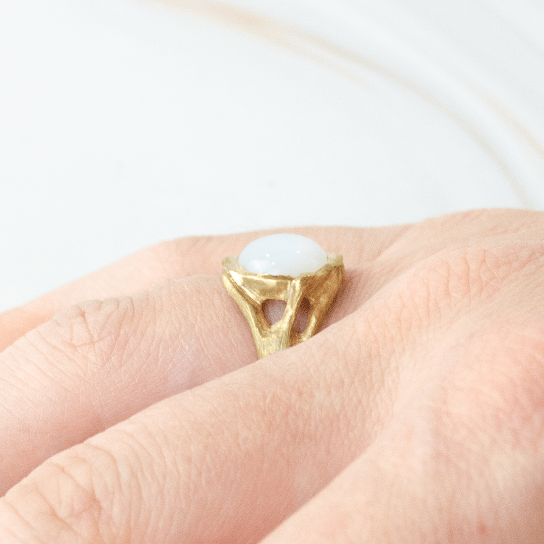 White Moonstone Ivy Ridge Silver Ring