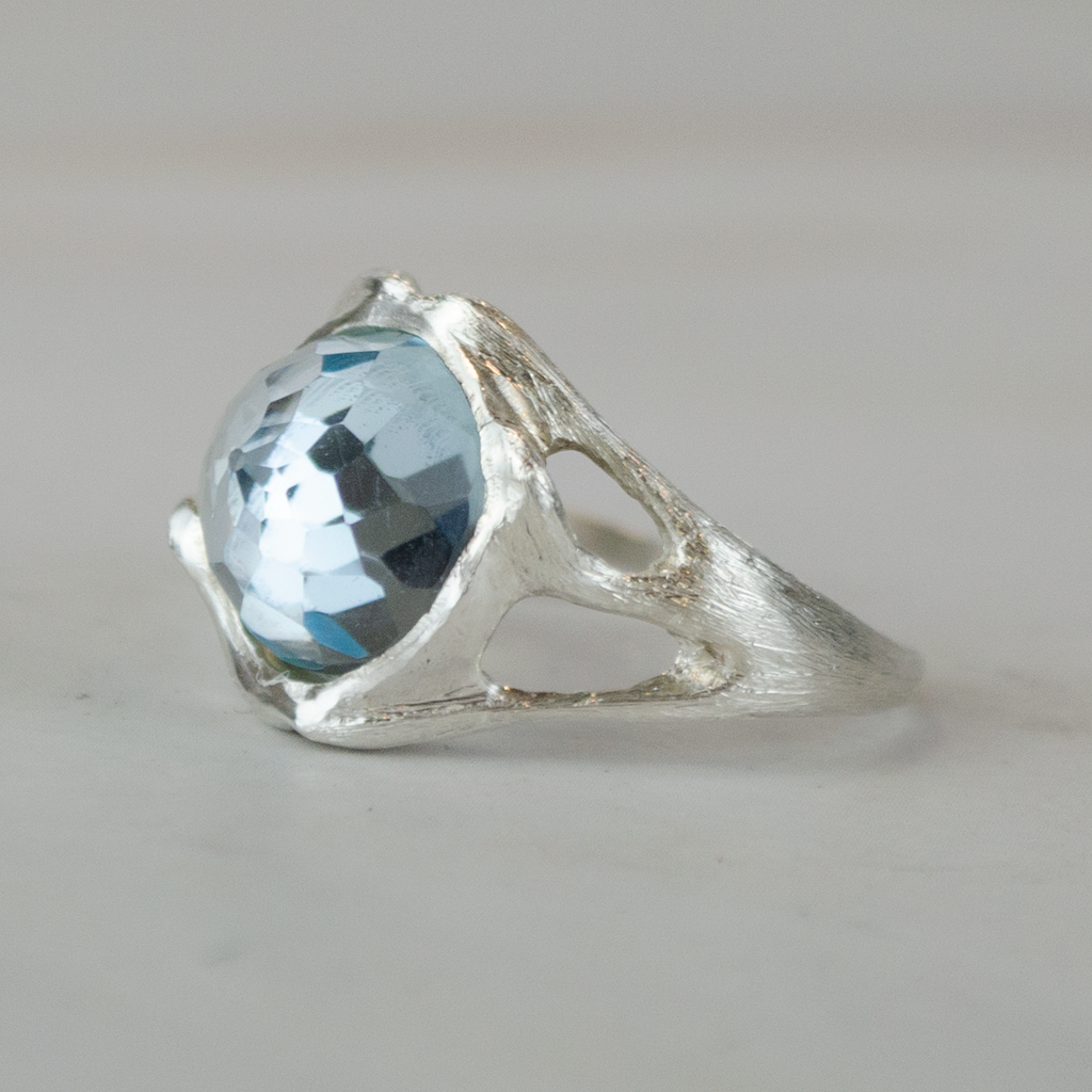 Anillo Ivy Ridge de Amatista Verde 