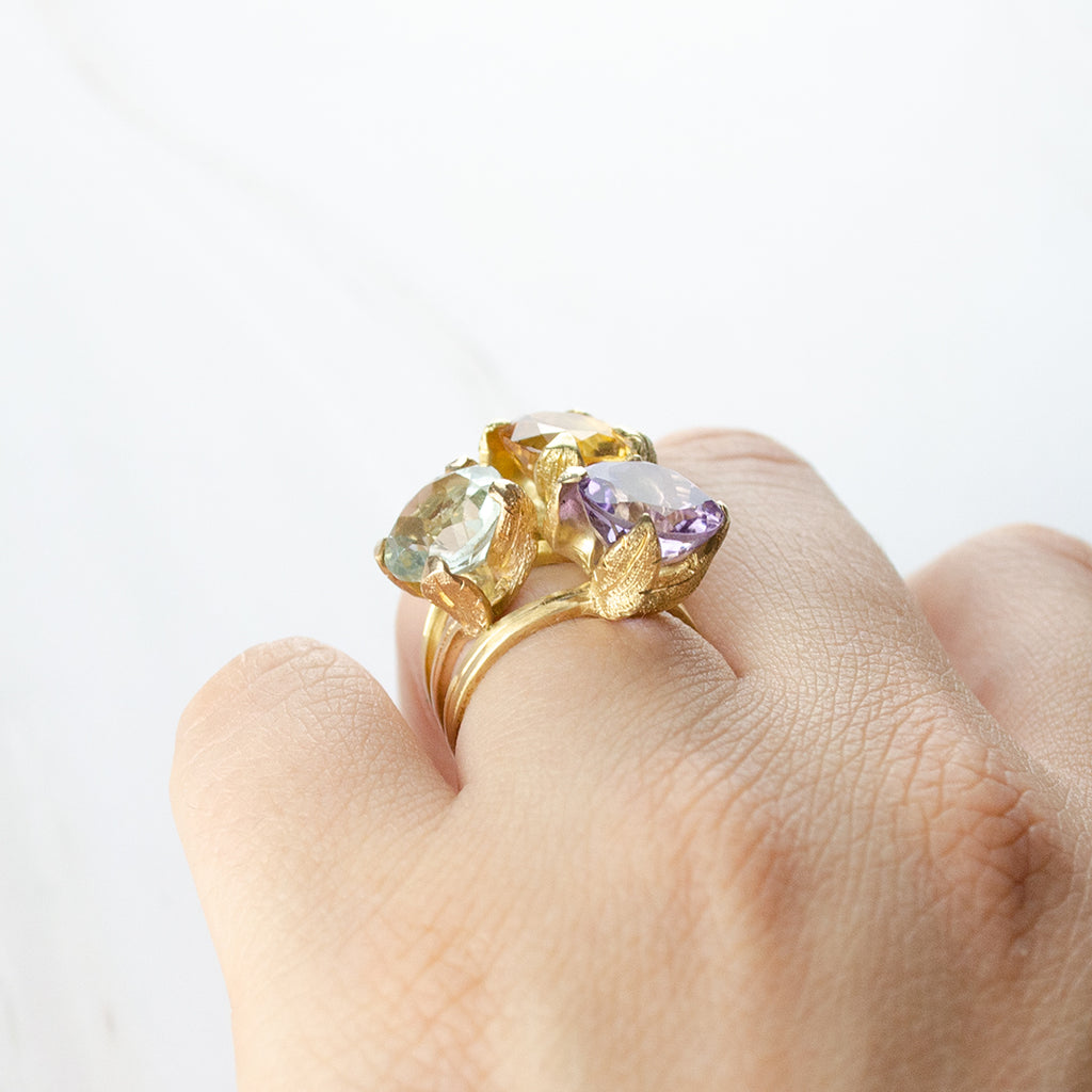 Anillo Princesa Naturaleza Triple Oro 