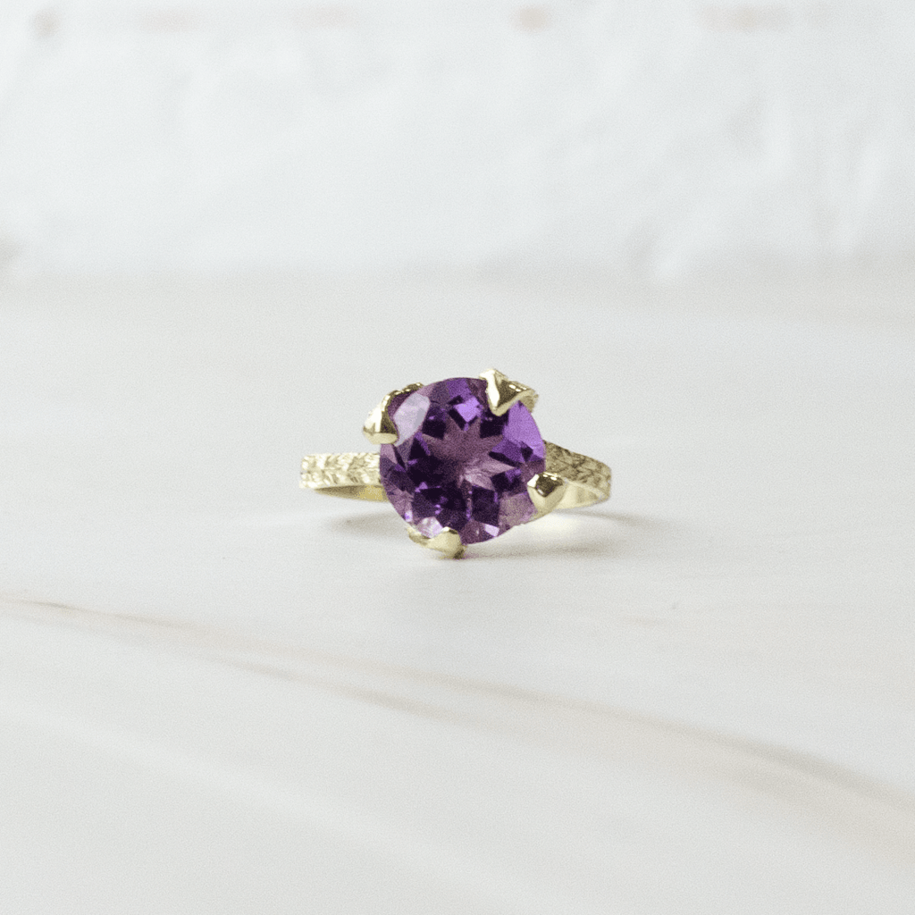 Anillo Princesa Naturaleza Amatista Oro Verde