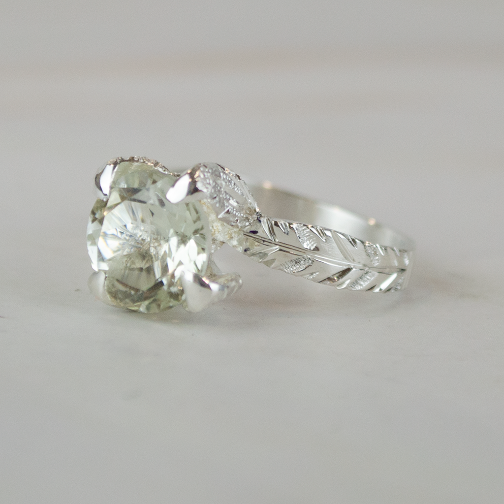 Anillo Princesa Naturaleza Amatista Verde