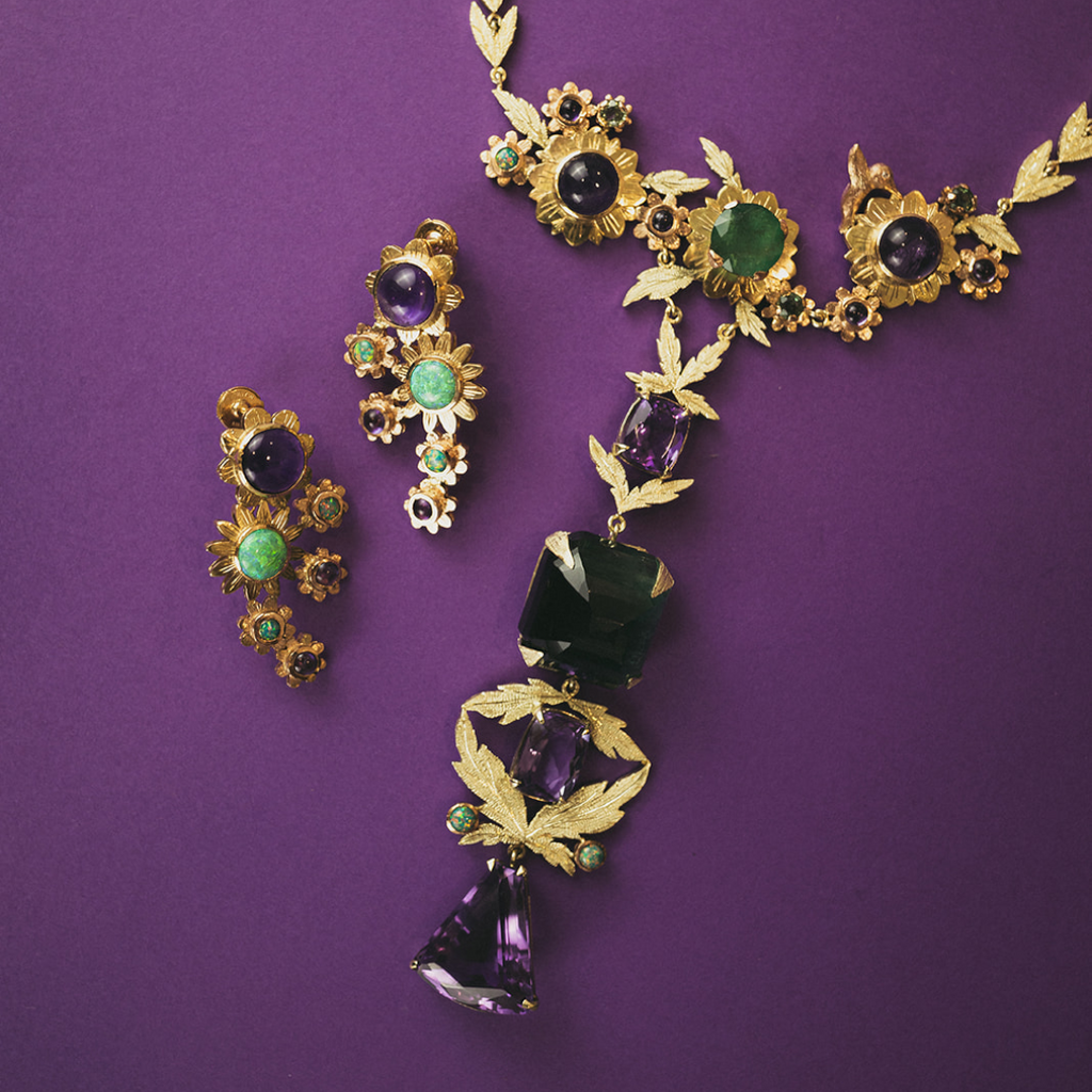 Pendientes Flor Real de Oro