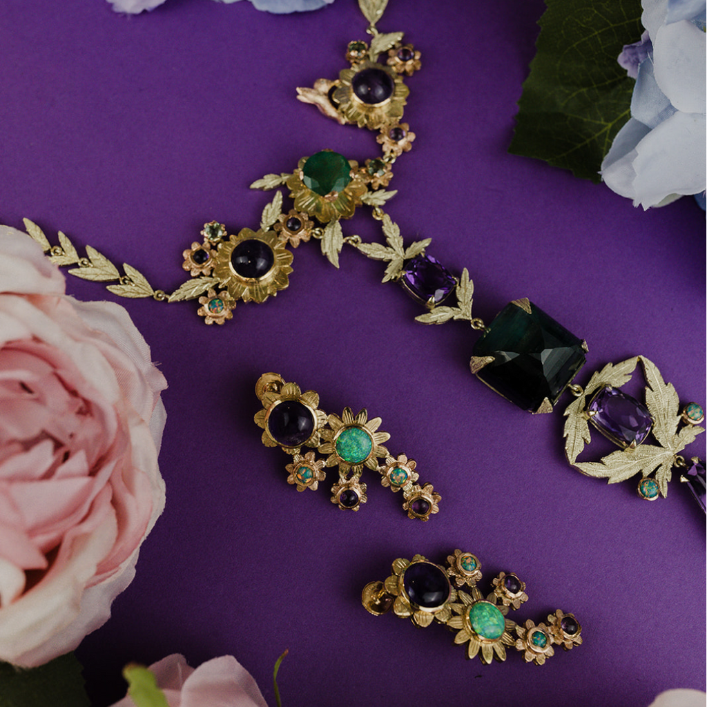 Pendientes Flor Real de Oro