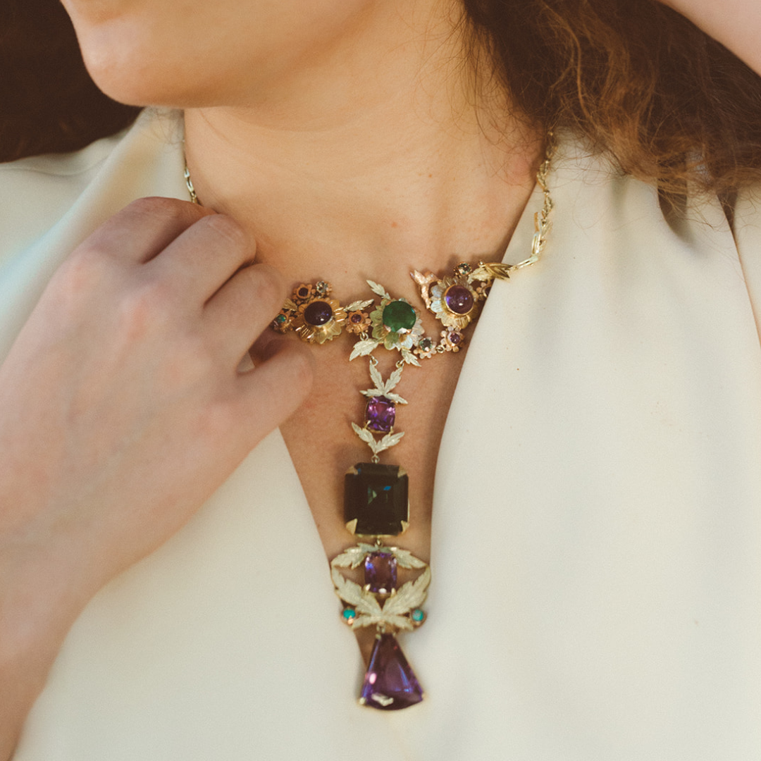 Collar Flor Real de Oro