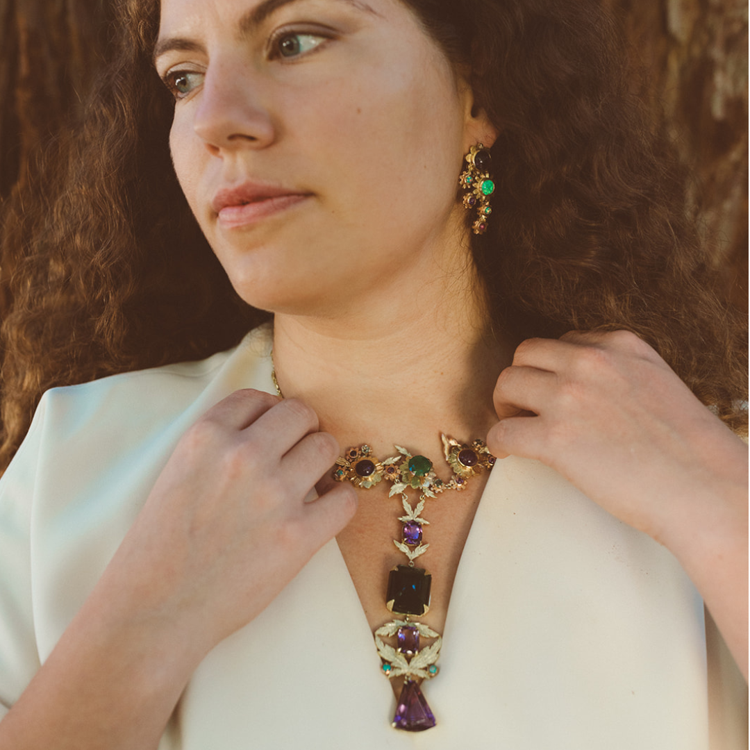 Collar Flor Real de Oro