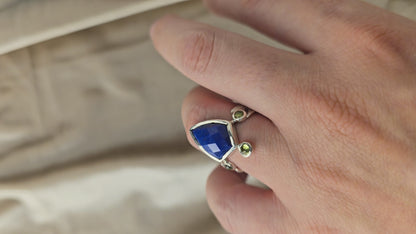 Midnight Garden Lapis Lazuli and Peridot Silver Ring