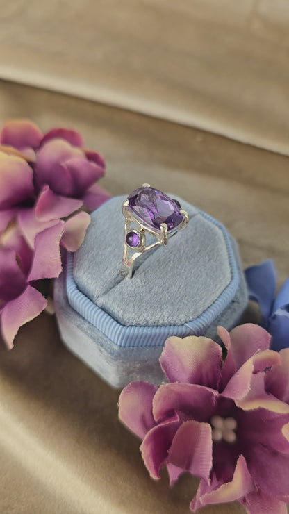 Violet Reverie Amethyst Silver Ring